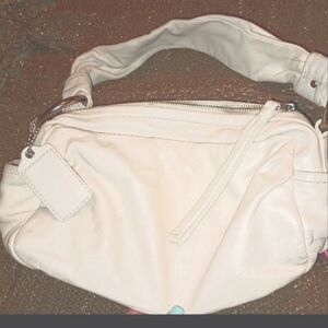 White/Ivory Leather Vintage Coach Bag (perfect interior/ well loved) FINAL PRICE